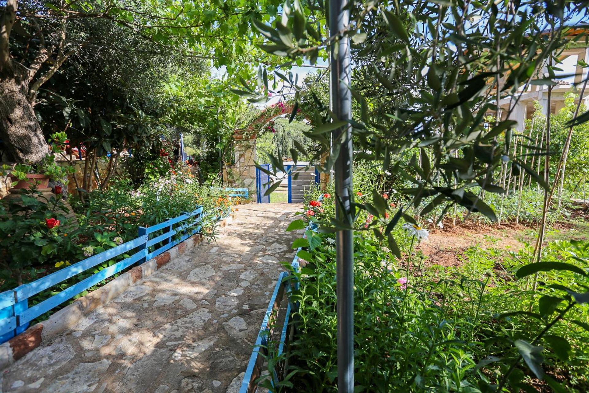 Holiwood Motel Химар Екстериор снимка